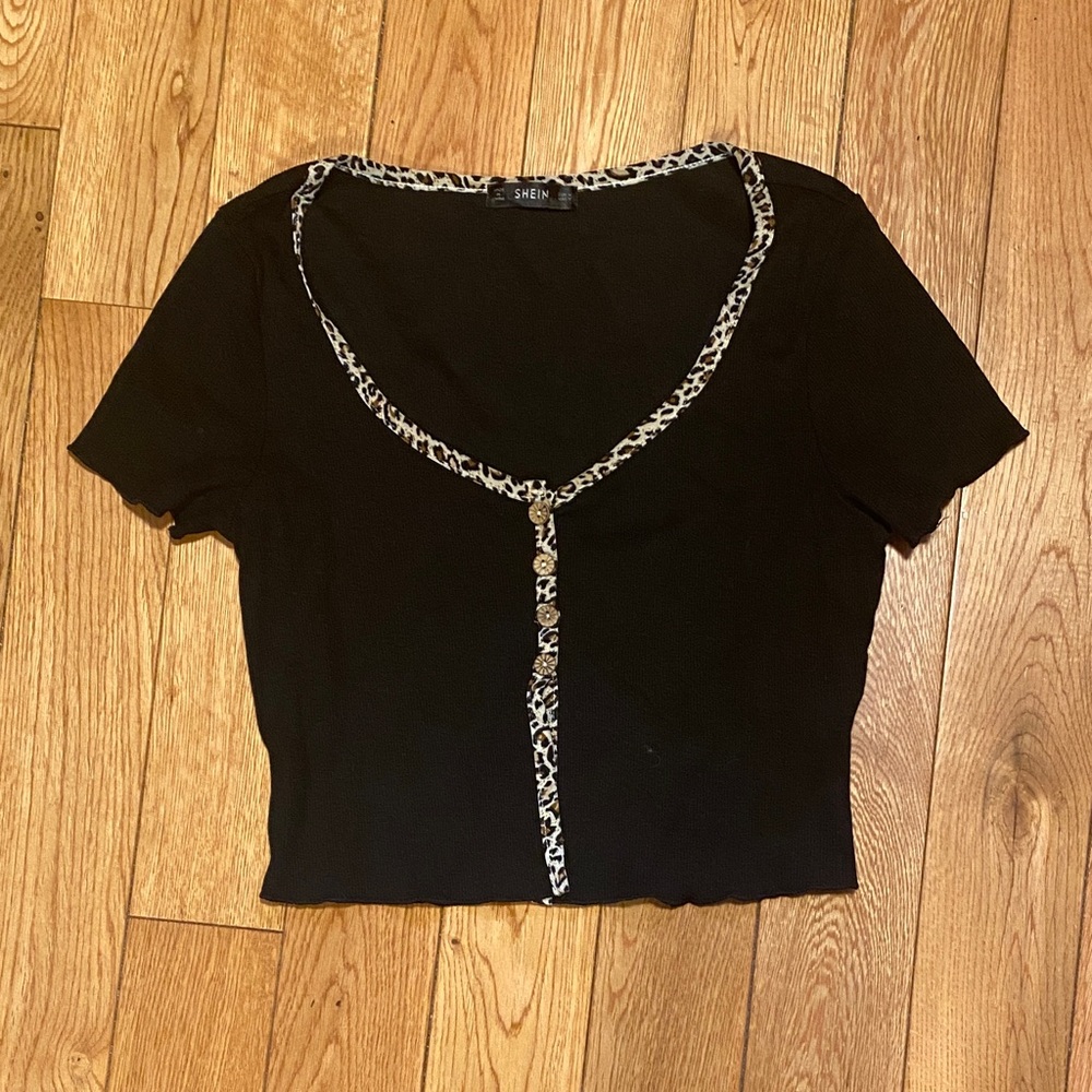 SHEIN Black Crop Top with Leopard Accents